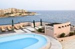 piscina calypso hotel malta