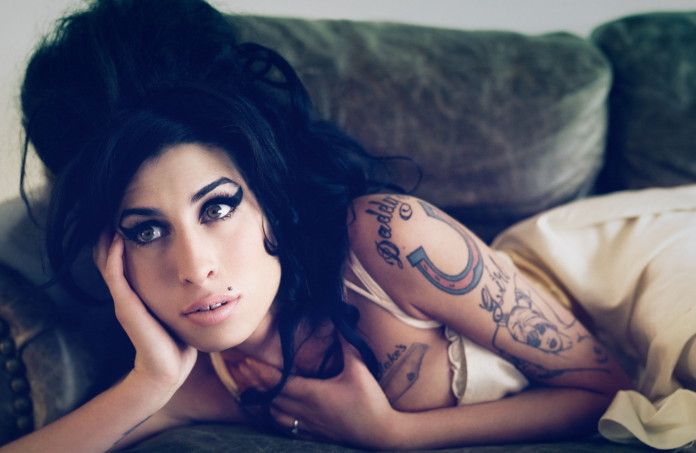 Amy Winehouse, il ricordo a quattro anni dalla morte