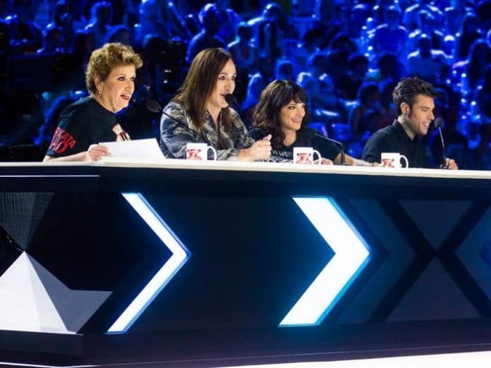 Anticipazioni X Factor 12 semifinale 6 dicembre, doppia eliminazione e Salmo ospite