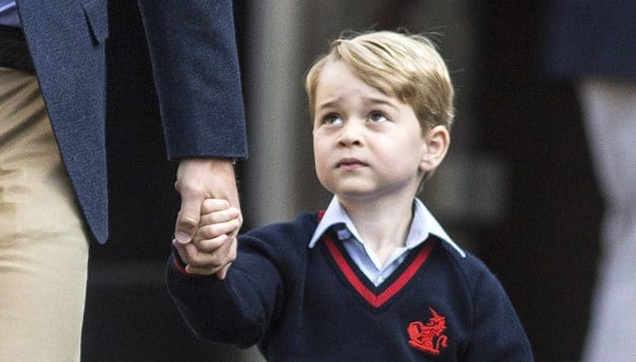 George d'Inghilterra va a scuola