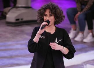 Giulia Molino in lacrime dopo le critiche di Anna Pettinelli