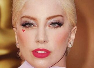 Lady Gaga farà uscire un libro contro il bullismo